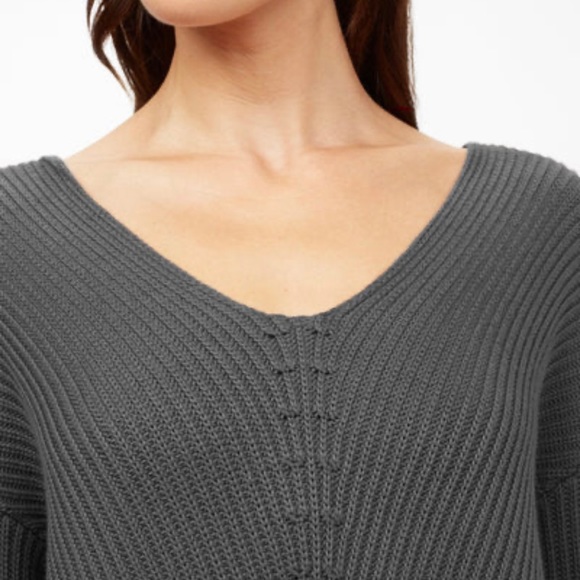 Tentree Highline V-neck sweater (Size S) - Picture 2 of 8
